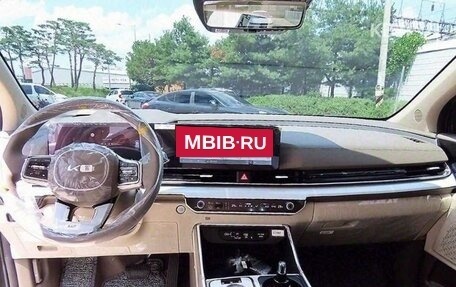 KIA Carnival, 2025 год, 4 935 000 рублей, 5 фотография