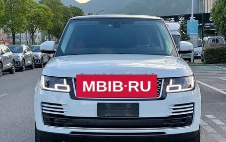 Land Rover Range Rover IV рестайлинг, 2022 год, 10 777 777 рублей, 2 фотография