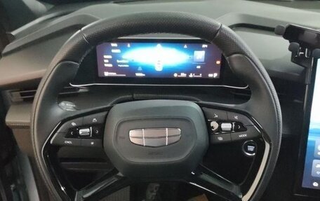 Geely Atlas, 2023 год, 1 600 000 рублей, 9 фотография