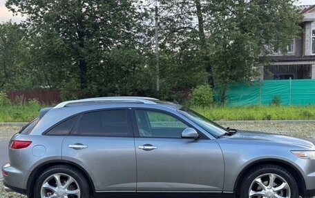 Infiniti FX I, 2004 год, 750 000 рублей, 8 фотография