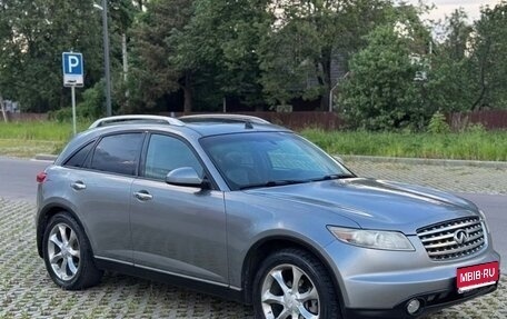 Infiniti FX I, 2004 год, 750 000 рублей, 1 фотография