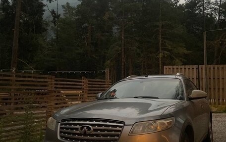 Infiniti FX I, 2004 год, 750 000 рублей, 3 фотография