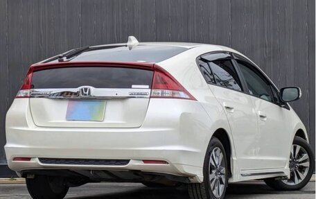 Honda Insight II рестайлинг, 2013 год, 880 000 рублей, 4 фотография