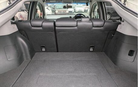 Honda Insight II рестайлинг, 2013 год, 880 000 рублей, 24 фотография