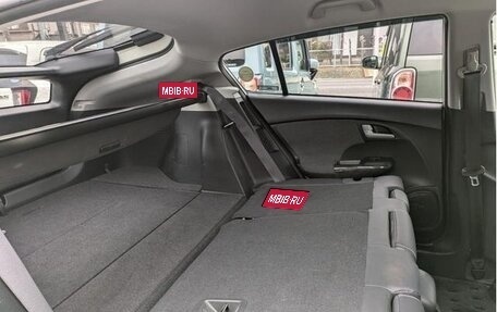 Honda Insight II рестайлинг, 2013 год, 880 000 рублей, 22 фотография