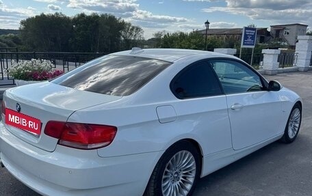 BMW 3 серия, 2009 год, 1 300 000 рублей, 4 фотография