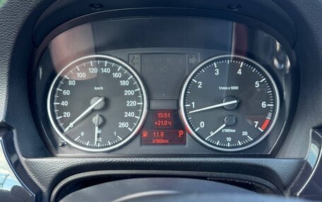 BMW 3 серия, 2009 год, 1 300 000 рублей, 13 фотография