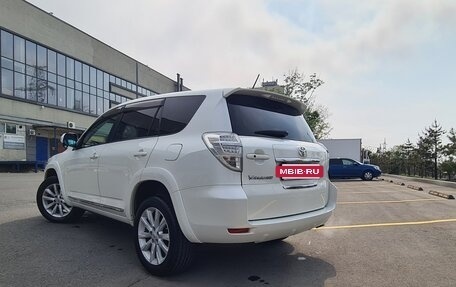 Toyota Vanguard, 2010 год, 1 430 000 рублей, 4 фотография