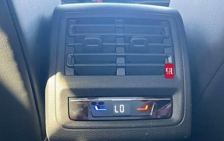 Volkswagen Golf VIII, 2021 год, 1 850 000 рублей, 18 фотография