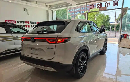 Honda Vezel, 2023 год, 1 887 199 рублей, 4 фотография