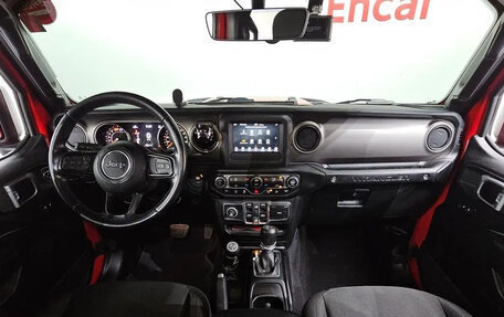 Jeep Wrangler, 2021 год, 3 038 000 рублей, 7 фотография