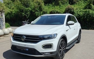 Volkswagen T-Roc I, 2022 год, 1 650 000 рублей, 1 фотография