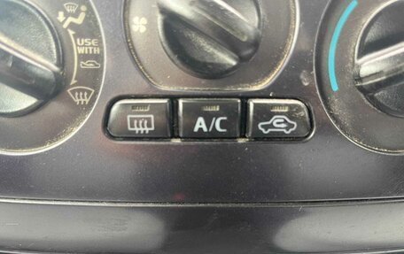 Mitsubishi Colt VI рестайлинг, 2004 год, 325 000 рублей, 9 фотография