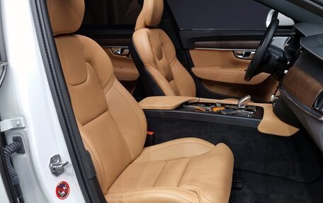 Volvo S90 II рестайлинг, 2021 год, 3 580 000 рублей, 11 фотография