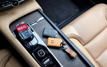 Volvo S90 II рестайлинг, 2021 год, 3 580 000 рублей, 9 фотография