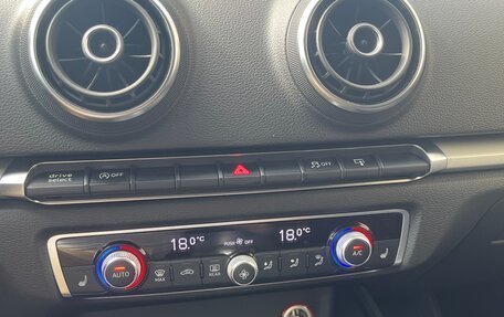 Audi A3, 2015 год, 1 530 000 рублей, 14 фотография