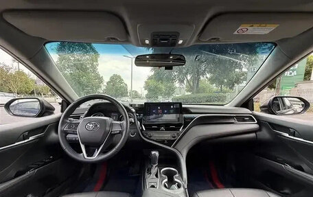 Toyota Camry, 2022 год, 2 000 000 рублей, 8 фотография