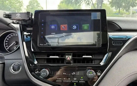 Toyota Camry, 2022 год, 2 000 000 рублей, 13 фотография