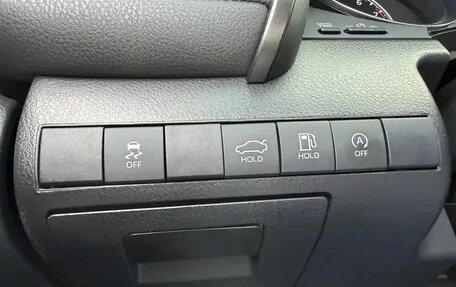 Toyota Camry, 2022 год, 2 000 000 рублей, 14 фотография