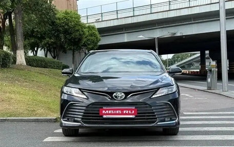 Toyota Camry, 2022 год, 2 000 000 рублей, 2 фотография