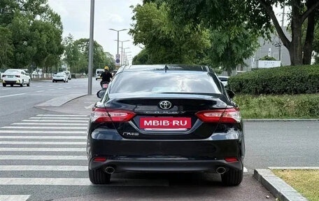 Toyota Camry, 2022 год, 2 000 000 рублей, 3 фотография