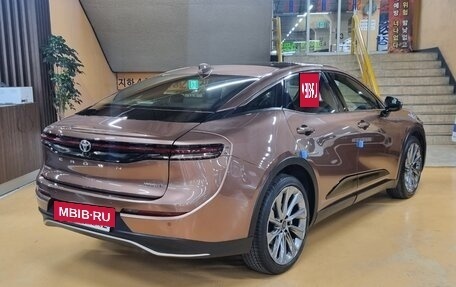Toyota Crown, 2023 год, 4 700 000 рублей, 3 фотография