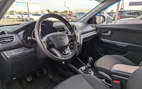 KIA Rio III рестайлинг, 2013 год, 740 000 рублей, 7 фотография
