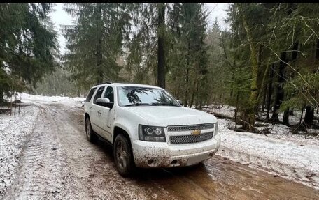 Chevrolet Tahoe III, 2013 год, 1 850 000 рублей, 6 фотография