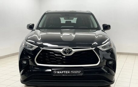 Toyota Highlander, 2021 год, 4 799 000 рублей, 2 фотография