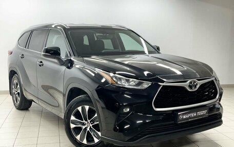Toyota Highlander, 2021 год, 4 799 000 рублей, 3 фотография