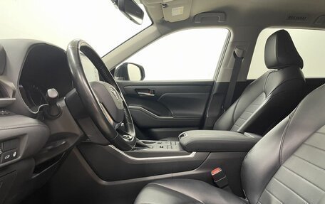 Toyota Highlander, 2021 год, 4 799 000 рублей, 11 фотография