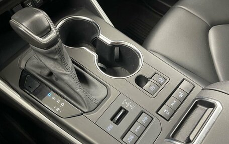 Toyota Highlander, 2021 год, 4 799 000 рублей, 17 фотография