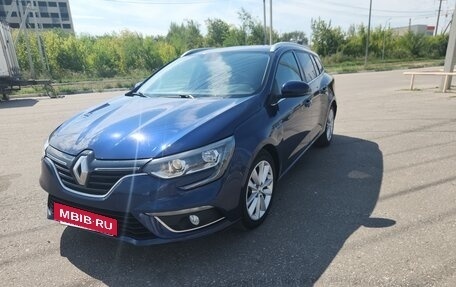 Renault Megane IV, 2017 год, 1 400 000 рублей, 2 фотография