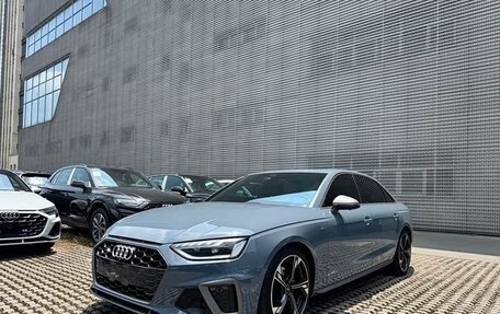 Audi A4, 2022 год, 2 215 000 рублей, 1 фотография
