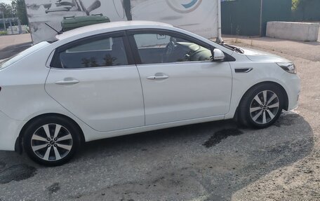 KIA Rio III рестайлинг, 2015 год, 1 180 000 рублей, 4 фотография