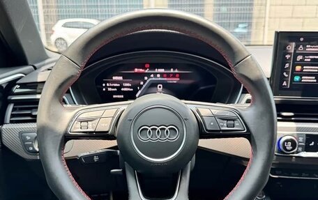 Audi A4, 2022 год, 2 215 000 рублей, 10 фотография
