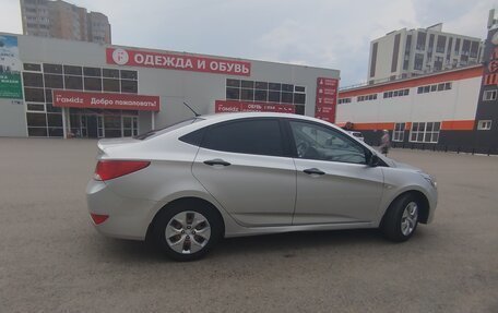 Hyundai Solaris II рестайлинг, 2014 год, 850 000 рублей, 8 фотография