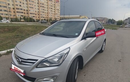 Hyundai Solaris II рестайлинг, 2014 год, 850 000 рублей, 3 фотография