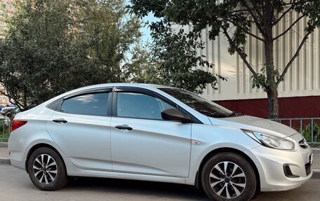 Hyundai Solaris II рестайлинг, 2013 год, 777 000 рублей, 7 фотография