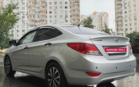 Hyundai Solaris II рестайлинг, 2013 год, 777 000 рублей, 9 фотография