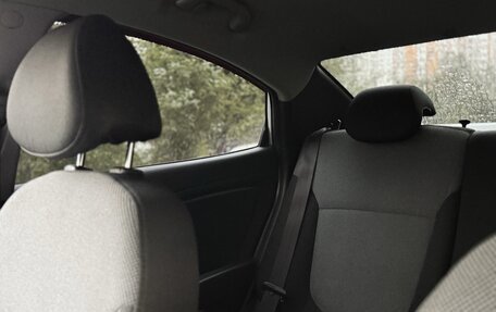 Hyundai Solaris II рестайлинг, 2013 год, 777 000 рублей, 16 фотография