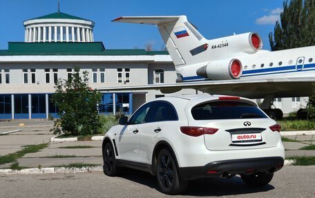 Infiniti FX II, 2012 год, 1 899 990 рублей, 8 фотография