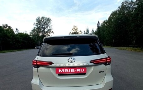 Toyota Fortuner II, 2022 год, 5 100 000 рублей, 9 фотография