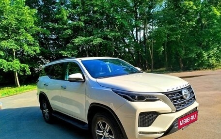 Toyota Fortuner II, 2022 год, 5 100 000 рублей, 6 фотография