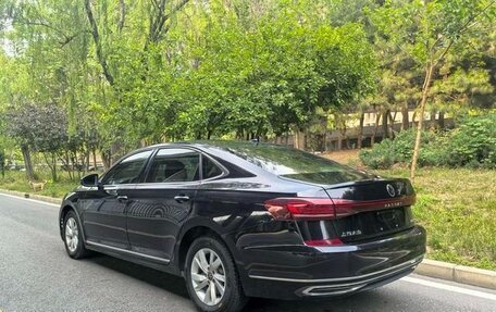 Volkswagen Passat B8 рестайлинг, 2021 год, 1 870 000 рублей, 3 фотография