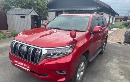 Toyota Land Cruiser Prado 150 рестайлинг 2, 2018 год, 3 900 000 рублей, 3 фотография