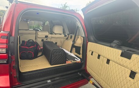 Toyota Land Cruiser Prado 150 рестайлинг 2, 2018 год, 3 900 000 рублей, 13 фотография