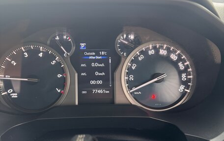 Toyota Land Cruiser Prado 150 рестайлинг 2, 2018 год, 3 900 000 рублей, 30 фотография
