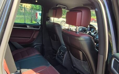 Volkswagen Touareg III, 2016 год, 3 200 000 рублей, 4 фотография