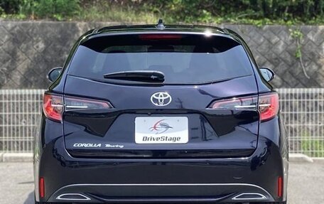 Toyota Corolla, 2021 год, 2 290 000 рублей, 6 фотография